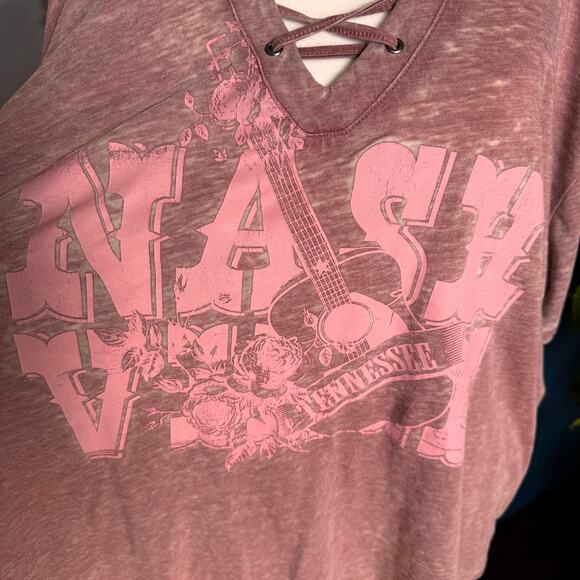 Maurices Nashville Graphic Tee Size 2X - Picture 4 of 7